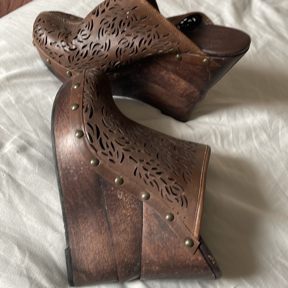 Diane Von Furstenberg Clogs - Picture 3 of 14